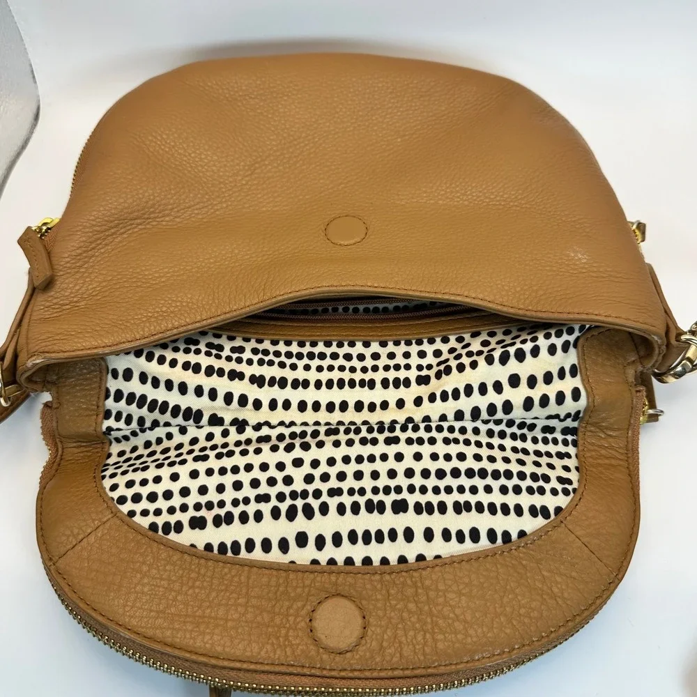 Vince Camuto Crossbody Bag Women Small Tan Leather Classic Minimalist Boho